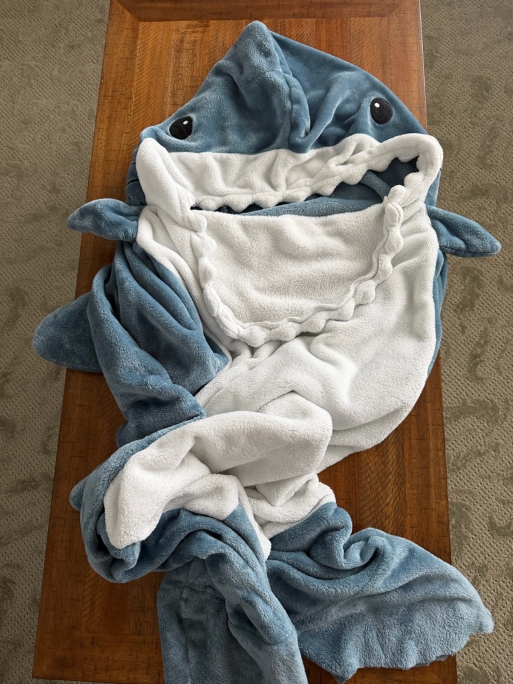 Shark Hooded Plush Blanket - Blue & White